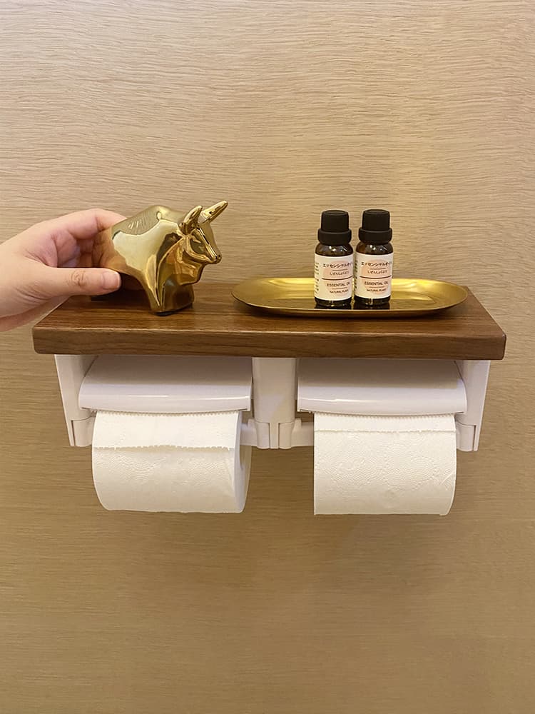 トイレットペーパーホルダー 木目調棚付き二連ホルダー